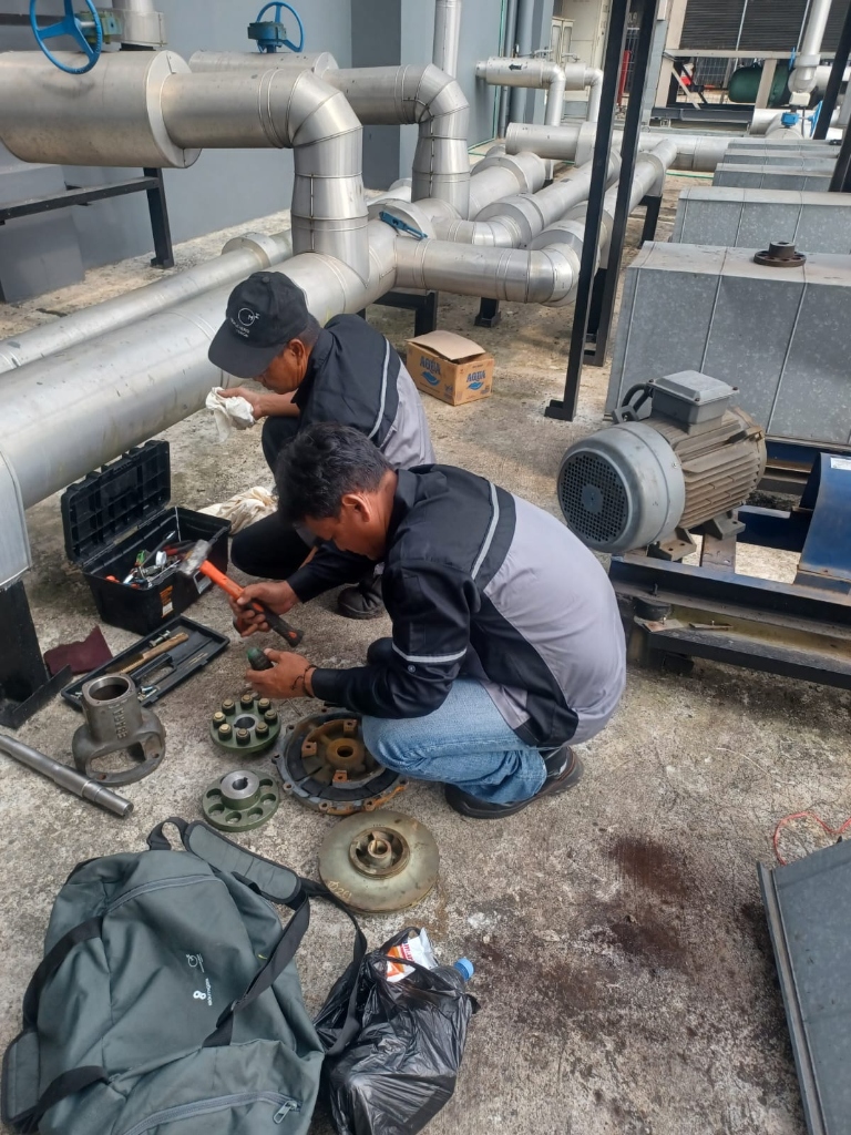 Overhaul & Reconditioning Pompa Chiller